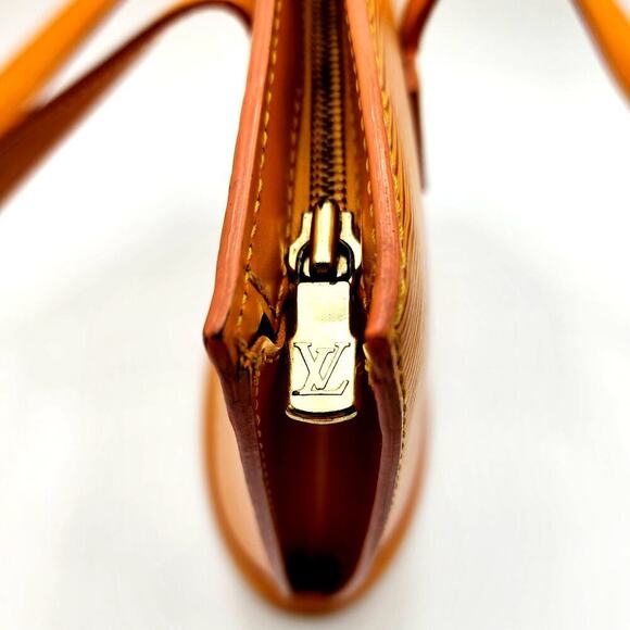 LOUIS VUITTON Saint Jacques PM in Tassil Vintage/Authentic - Picture 13 of 16